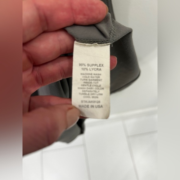 Jarbo grey tank size 34 - Picture 5 of 5